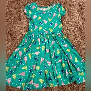 Dot Dot Sz 5/6 cap sleeve dress